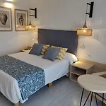 Hotel Cabogata