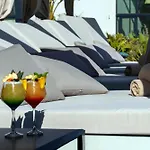 Cabogata Hotel