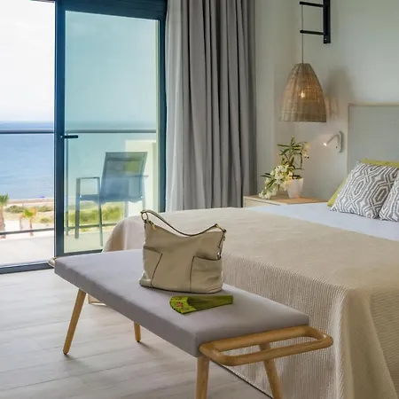 Cabogata Hotel