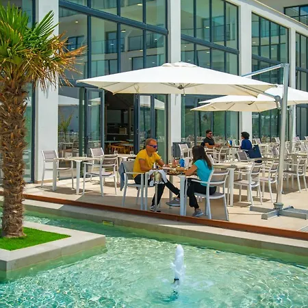 Cabogata Hotel
